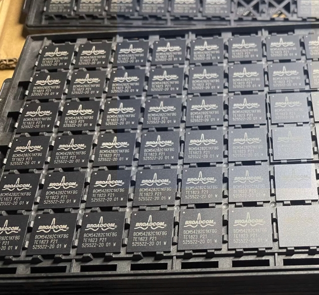 BCM54282C1KFBG Broadcom Limited